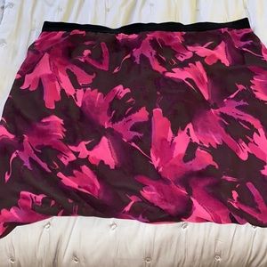 Floral loft skirt